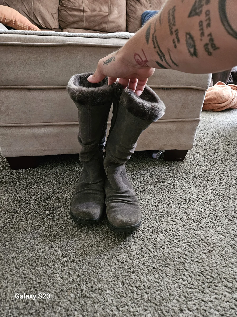 BareTraps Women's 8.5 Gray Faux Suede Faux Fur Tall Winter Boots Side Zip